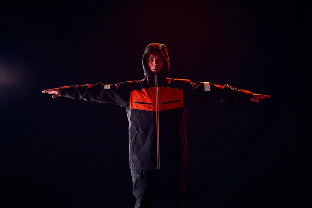 Simms CX Fishing Jacket Black XL Jacka som håller dig torr och varm 