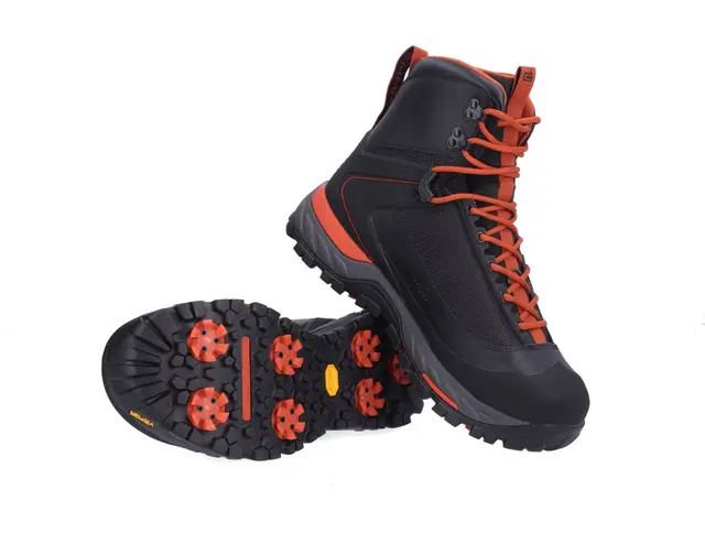 Simms G4 Pro Powerlock Boot Carbon 09 Vadarskor 