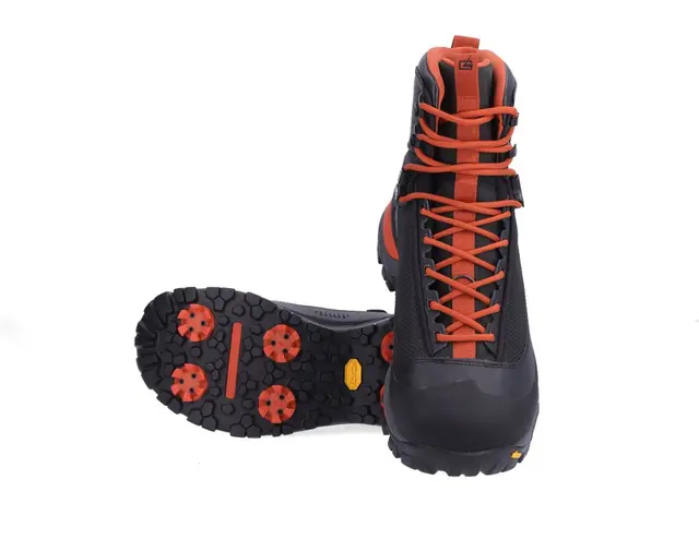 Simms G4 Pro Powerlock Boot Carbon 09 Vadarskor 