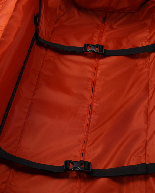 Simms Tailwind 100L Roller Black Slitesterk rullebag fra Simms 