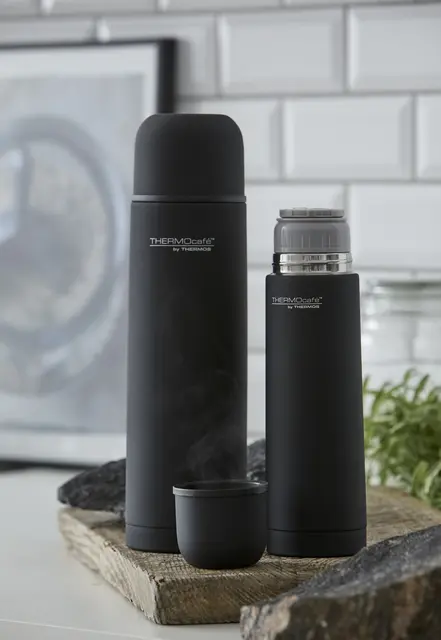 Thermos Everyday Termos Svart 0,50L Rostfri termos med tippöppning 