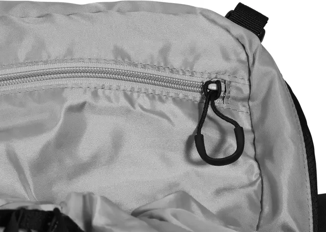 Urberg Luvos Backpack 25L Black Ryggsekk for dagsturer 