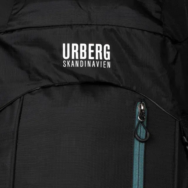 Urberg Rogen 3.0 65L Black Beauty Ryggsäck med enorma packmöjligheter 