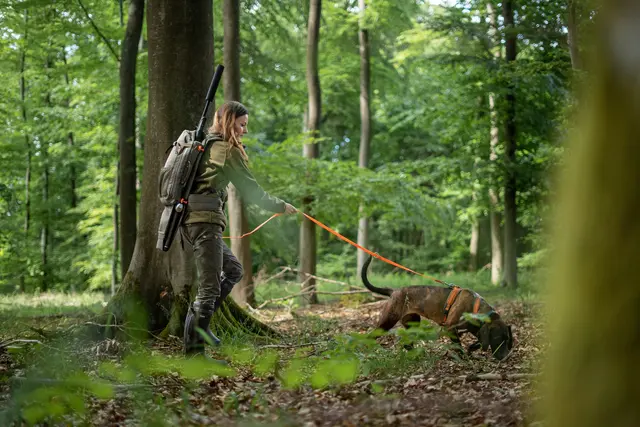 Vorn LT12 Ash Green 12L Jaktryggsäck med Quick Rifle Release 