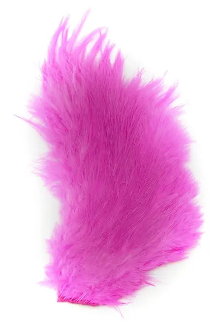 Whiting Bird Fur White dyed Pink Fluene blir enda mer levende 