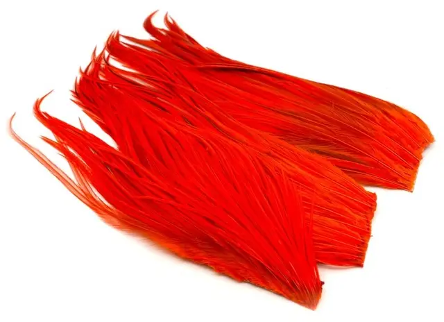 Whiting Bugger Pack White dyed Orange Lange fjær med naturlig tapering 