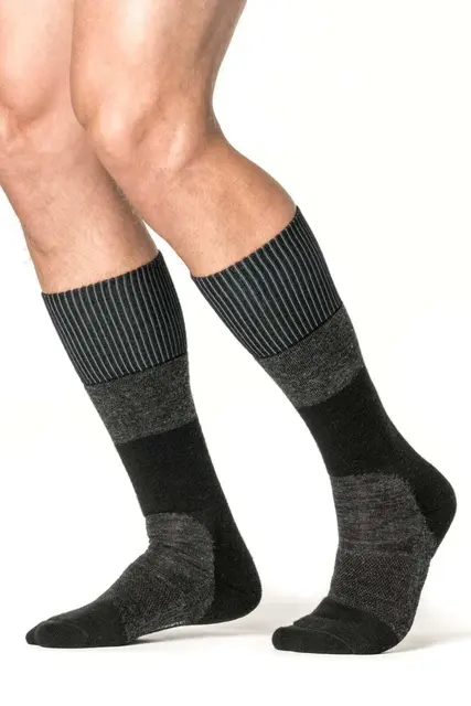 Woolpower Socks Skilled Knee-High 36/39 Sockar med Ullfrottè,  400g/m2 
