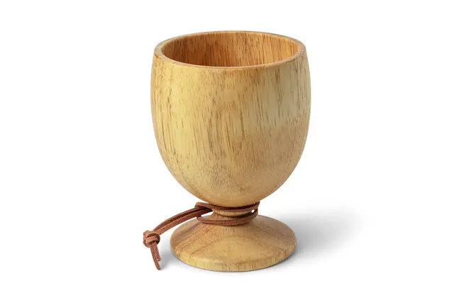 Øyo Vinkoppen Tillverkad i hållbart gummiträd 